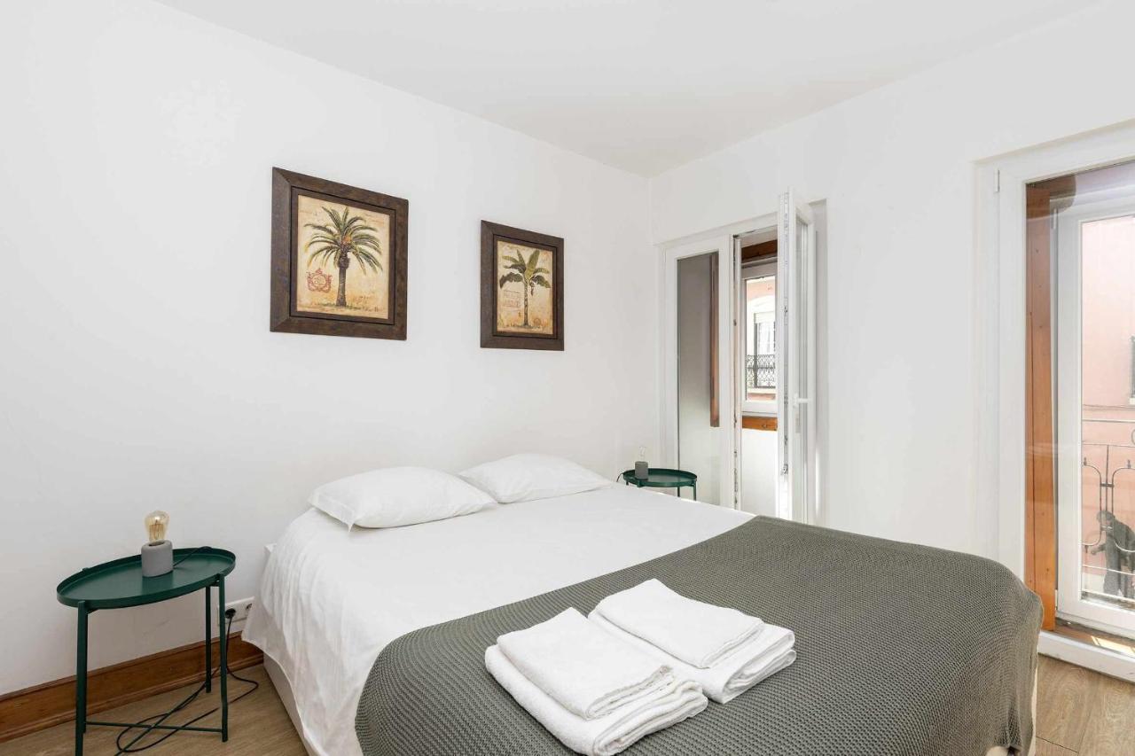 Typical Portuguese Apartment In Sao Bento Lisabona Exterior foto